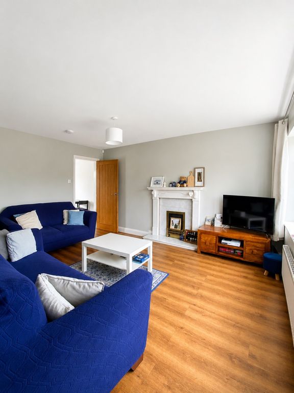 Property photo 3 of 16 5417705