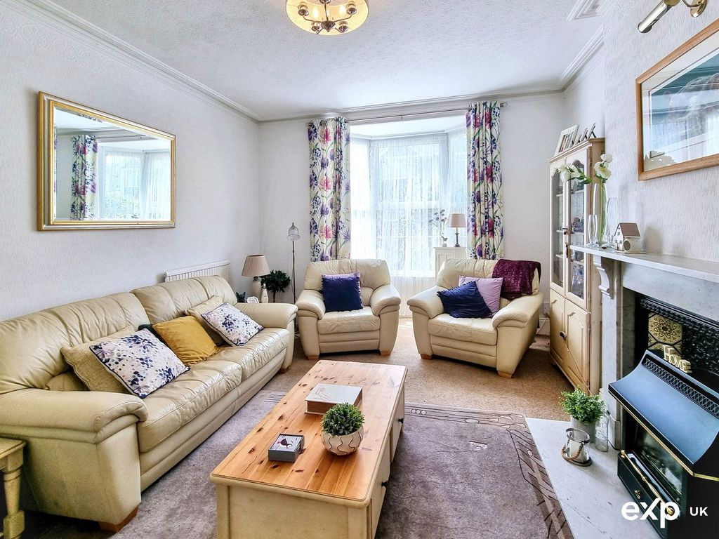 Property photo 1 of 26