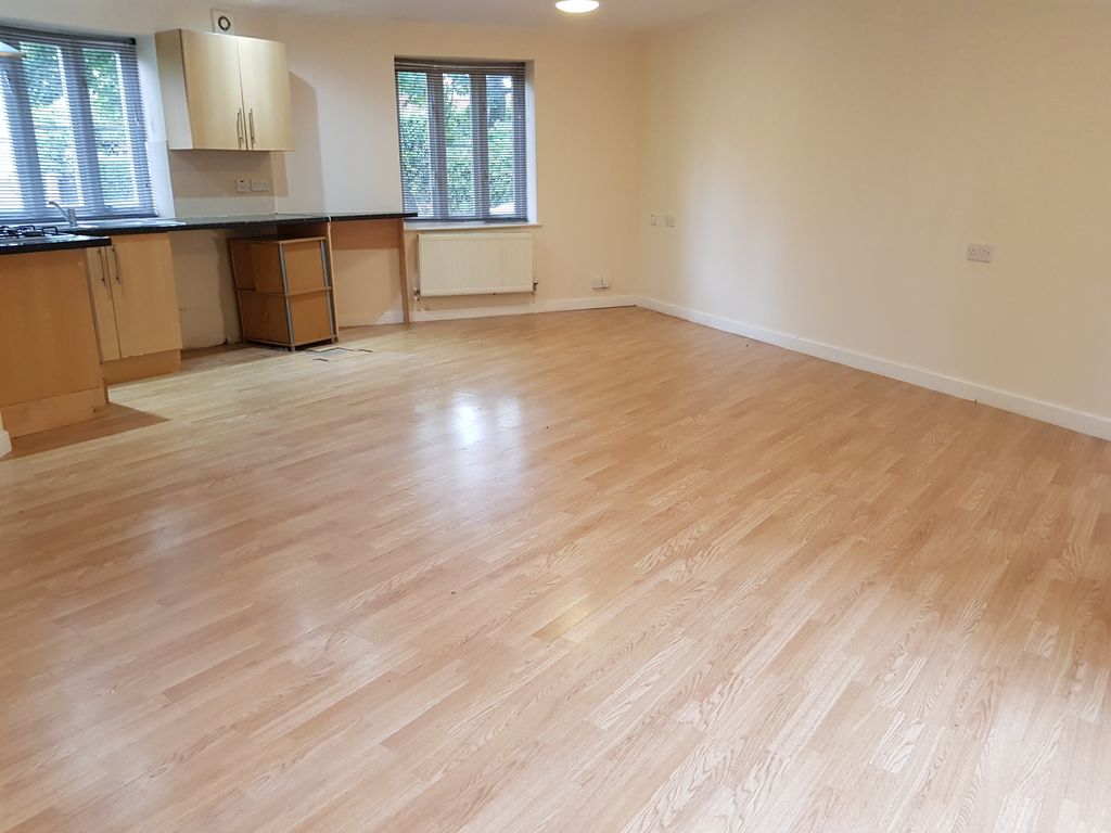 Property photo 3 of 11 Lounge / Diner Area