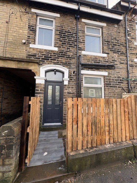Property photo 2 of 16