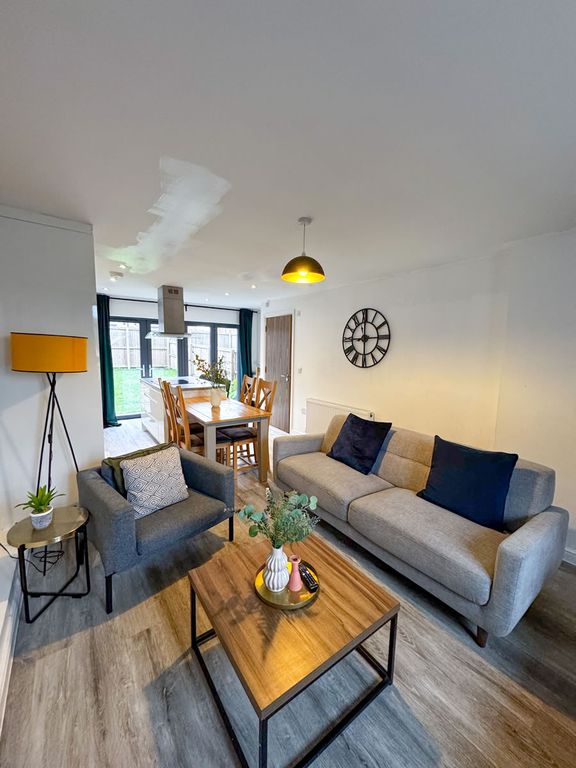 Property photo 2 of 20 Waterway384840Img_4766_Edited.Jpg