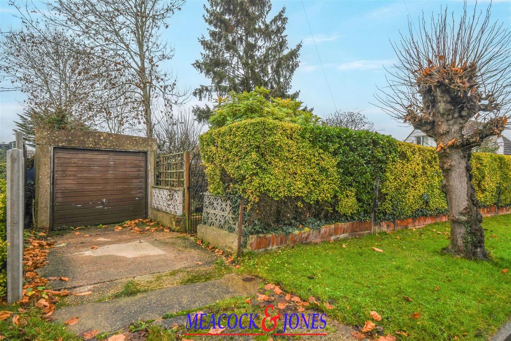 Additional image 27 of 4 bed detached bungalow for saleMount Pleasant Avenue, Hutton, Brentwood CM13