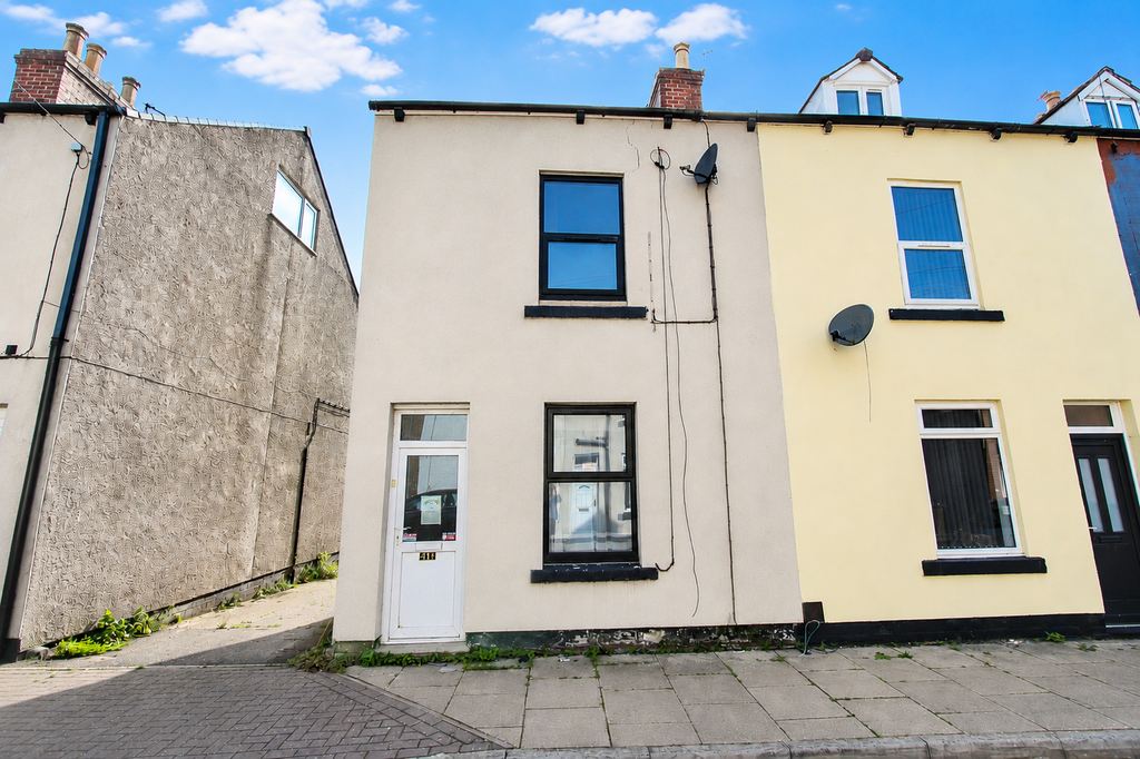 Property photo 2 of 15