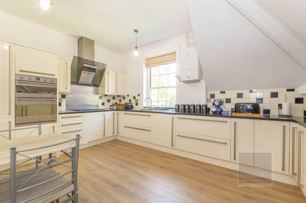 Additional image 6 of 4 bed flat for saleCamberley Road, Norwich NR4