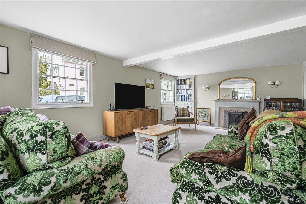 Property photo 2 of 24 12_61355.Jpg