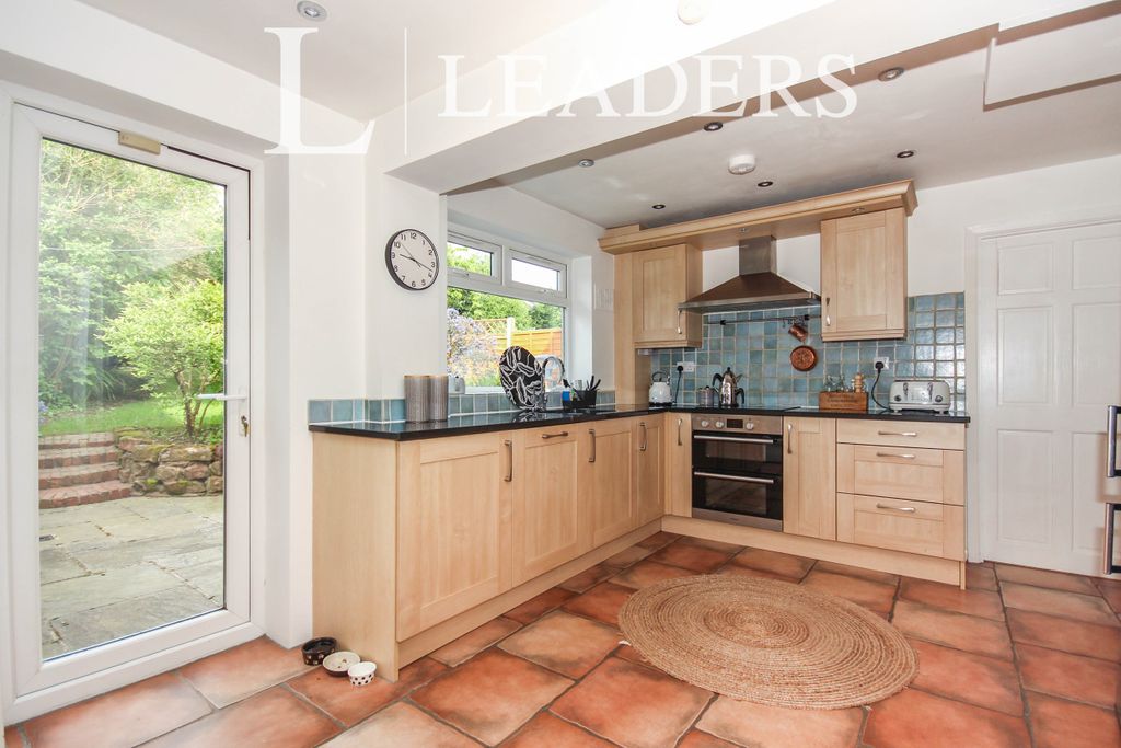 Property photo 3 of 10 A1153F1c-Dbf4-Ed11-8