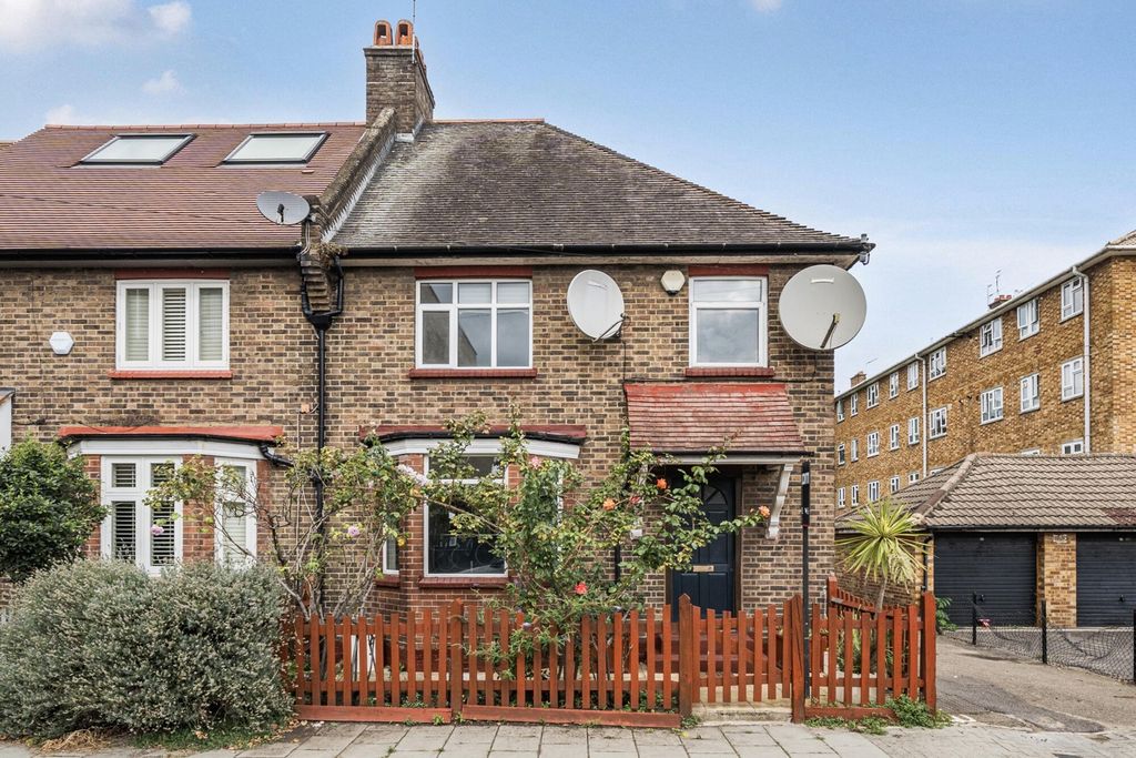 Property photo 1 of 22 1336442-1-68Aef15...