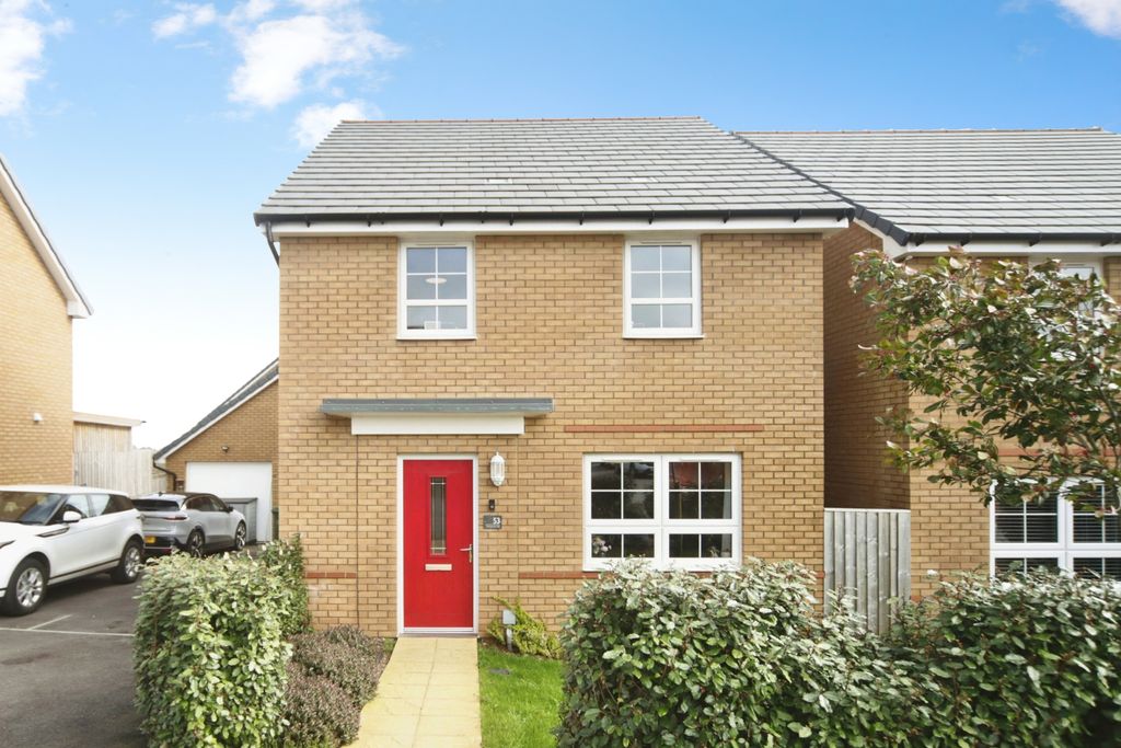 Property photo 1 of 20 Front