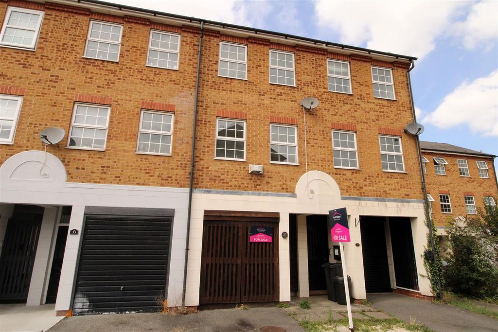 Property photo 1 of 16 New External Use1.Jpg