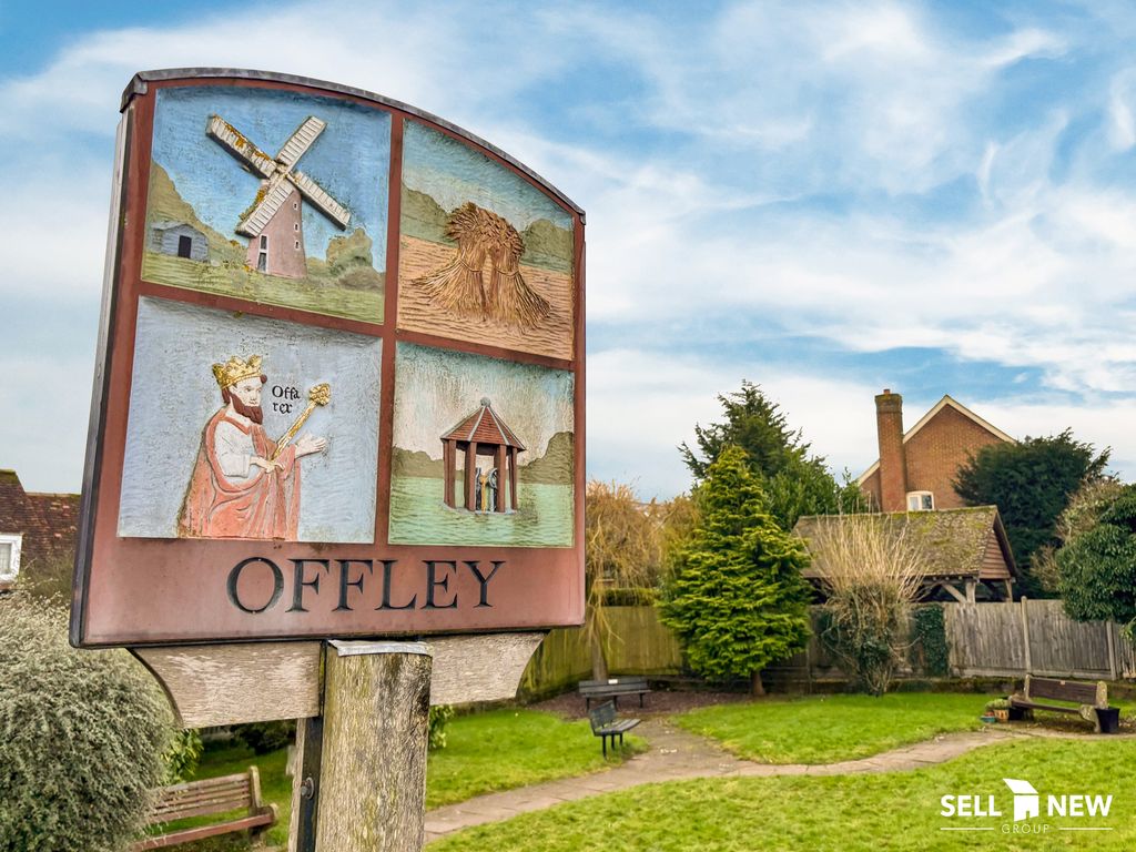 Property photo 3 of 40 Location 