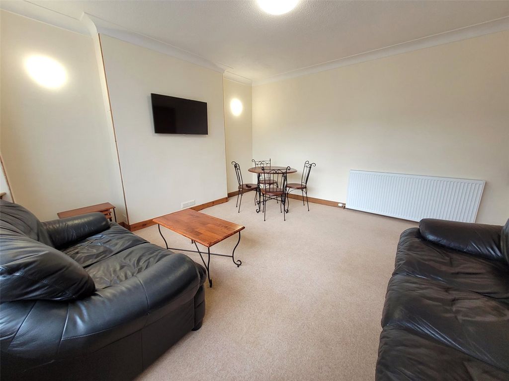 Property photo 3 of 19 Photo 3