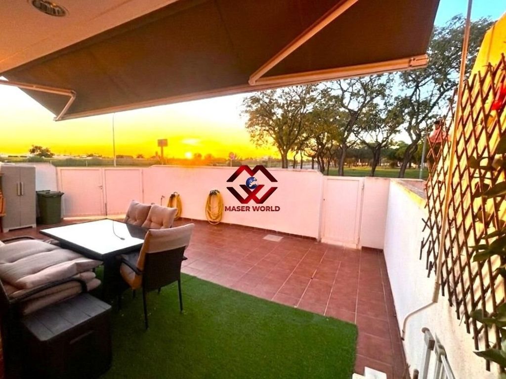 Property photo 2 of 31