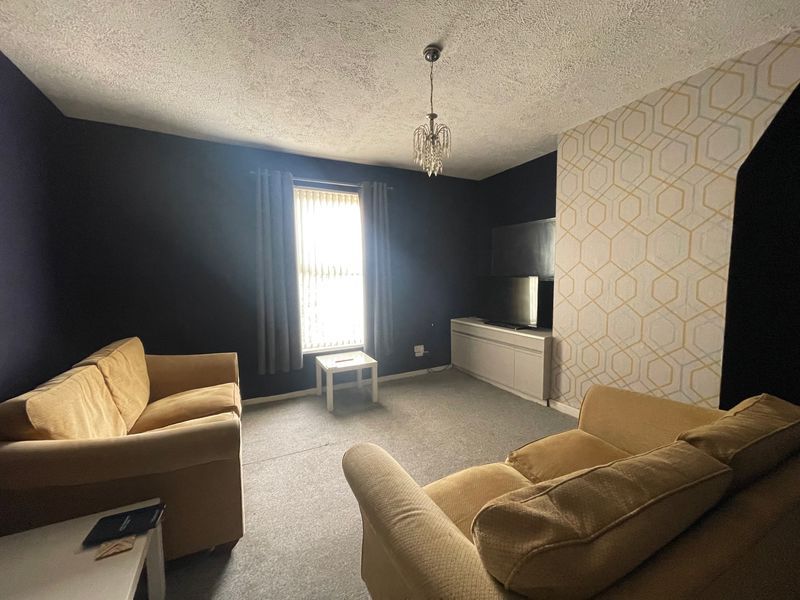 Property photo 3 of 6 Photo 1