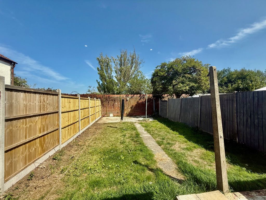 Property photo 2 of 14 Image