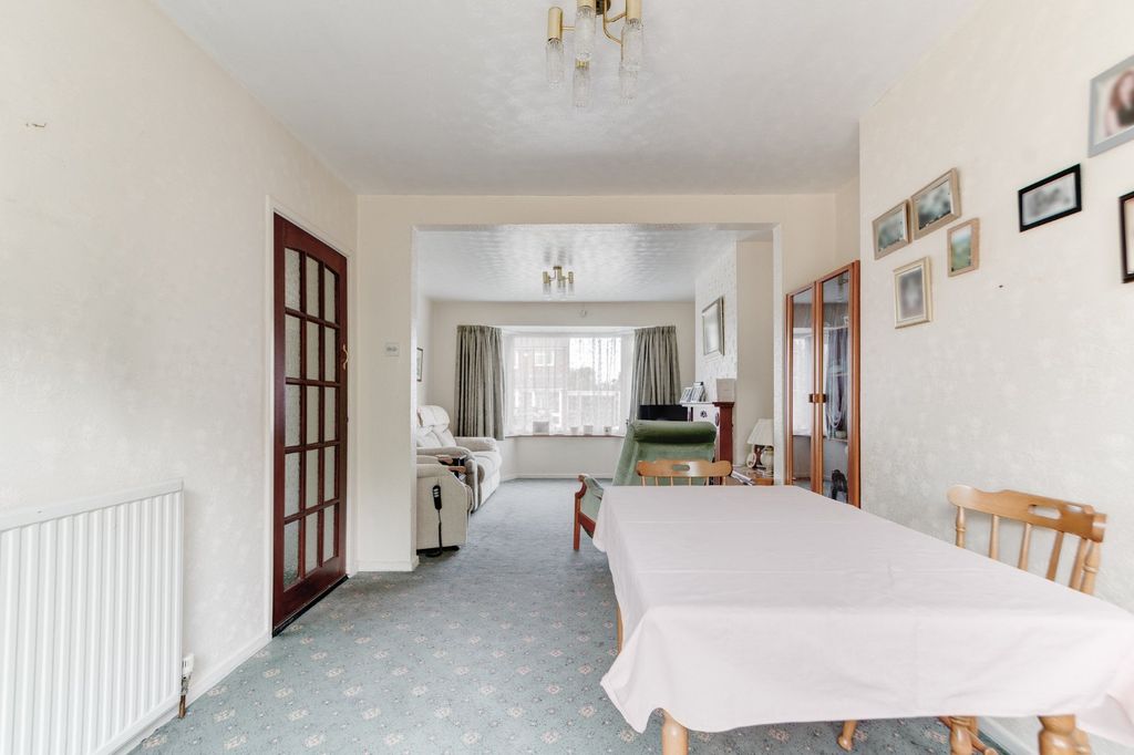 Property photo 2 of 17 Picture No. 09