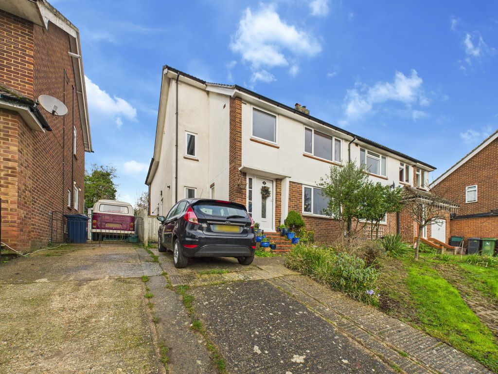 Property photo 1 of 20 1. Cam01984G0-Pr0536-Still020