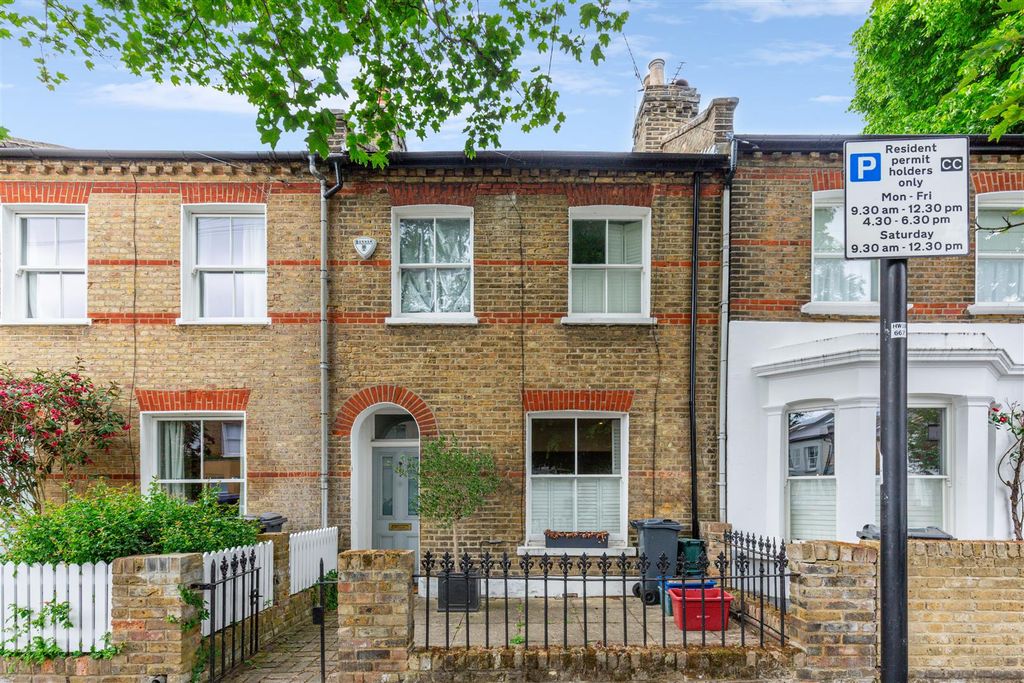 Property photo 1 of 12 Dale Street, W4 - For Sale