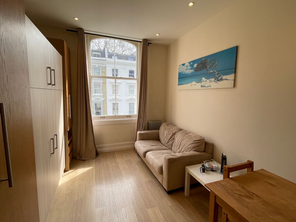 Property photo 3 of 5