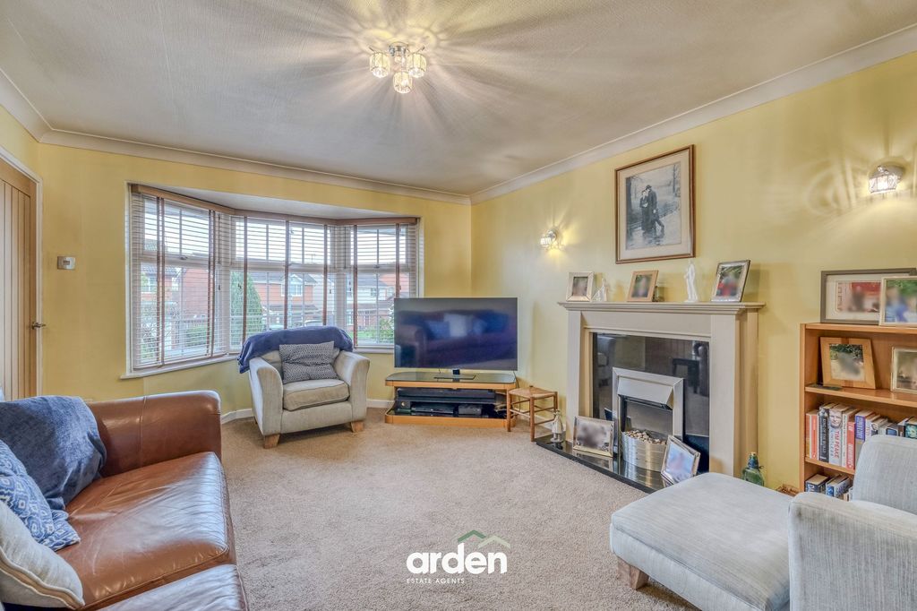 Property photo 2 of 19