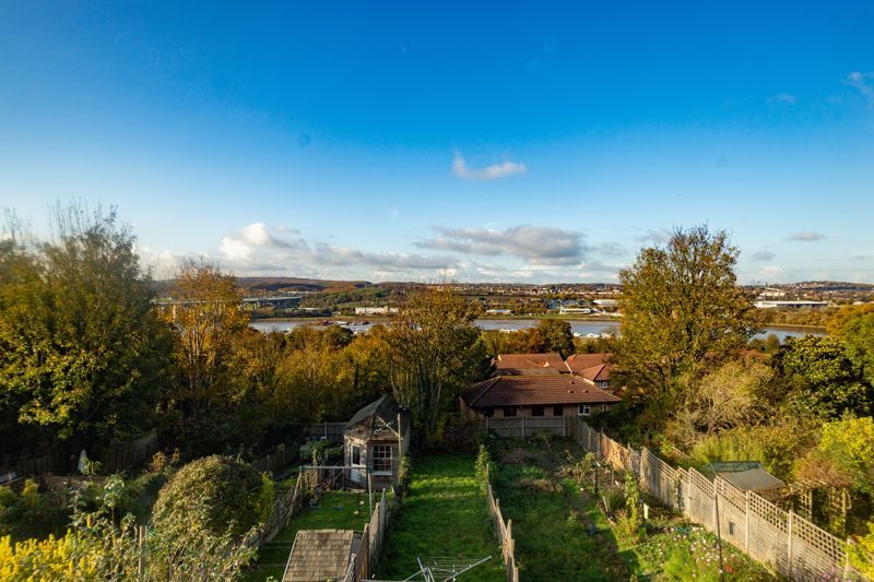 Property photo 2 of 6 Photo 6