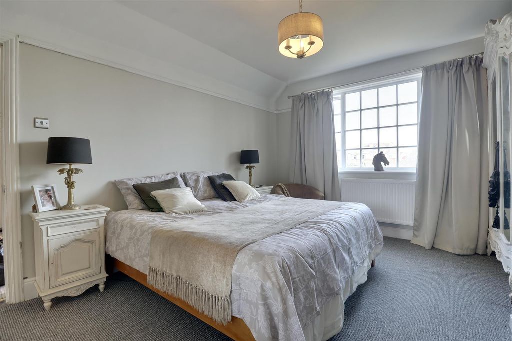 Additional image 14 of 5 bed detached house for saleBrecon Avenue, Portsmouth PO6