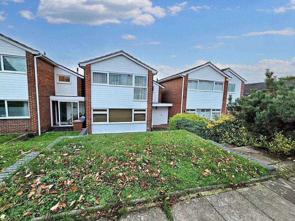 Property photo 1 of 14 External