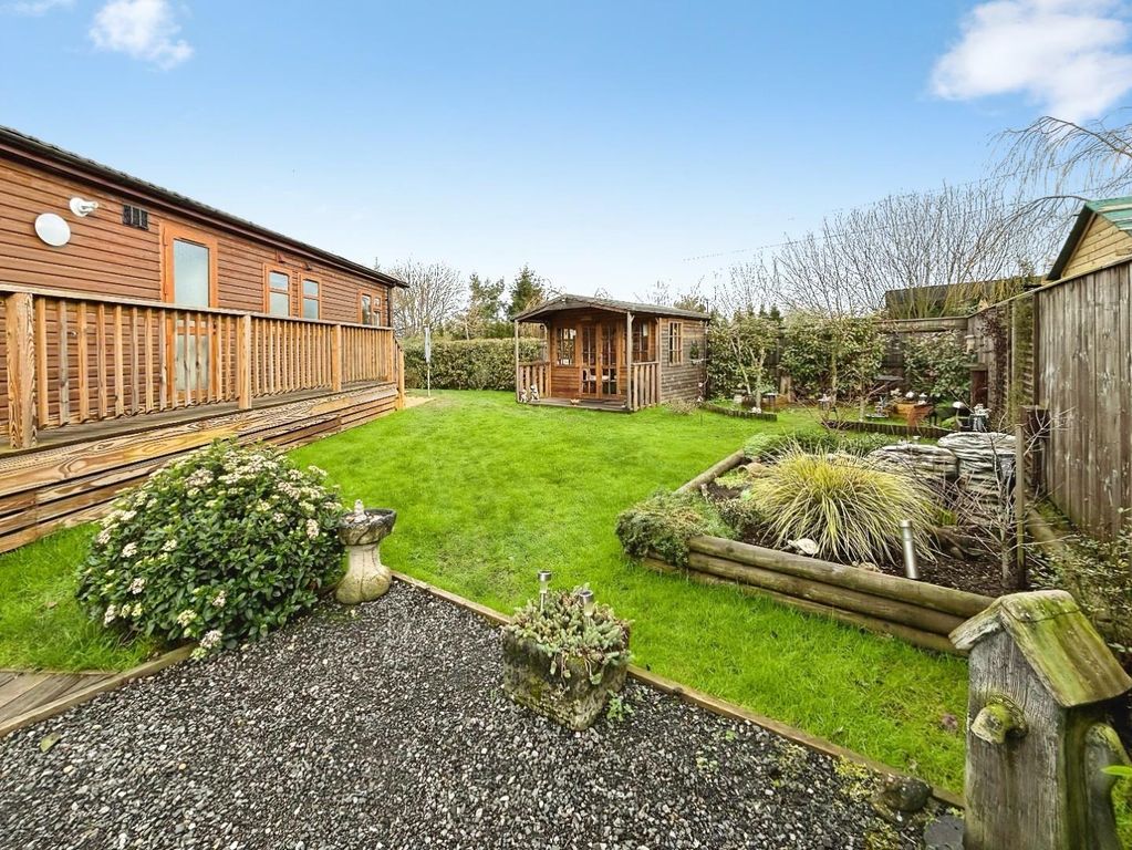 Property photo 3 of 19 15E90366-Img_0769.Jpeg