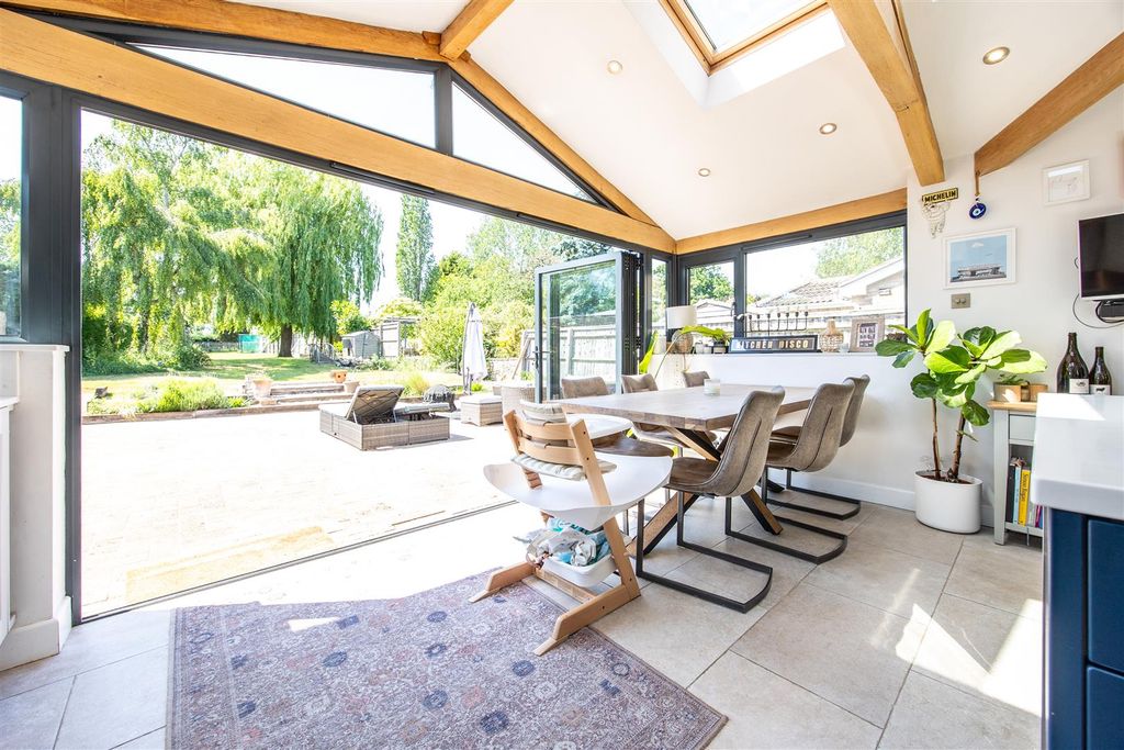 Property photo 1 of 18 Few Better Breakfast Venues!