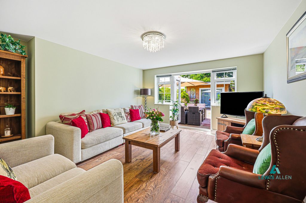 Property photo 2 of 38 171A0647