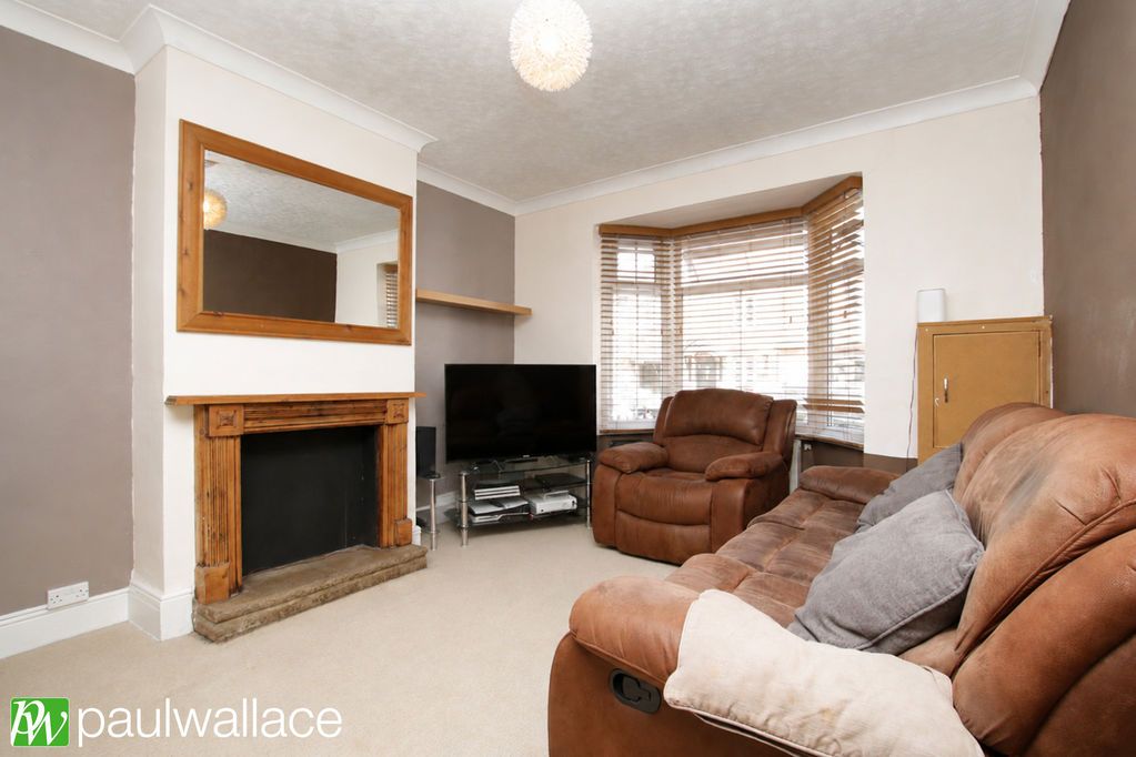 Property photo 2 of 14 Lounge