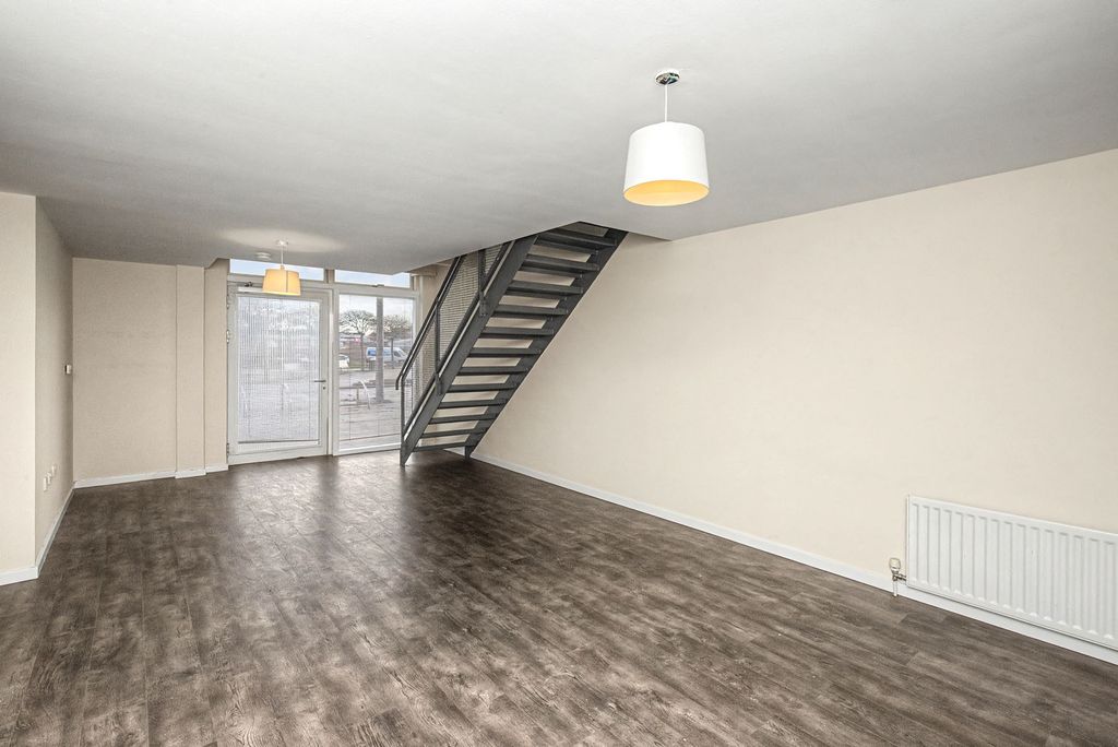 Property photo 3 of 14 Property Image 3