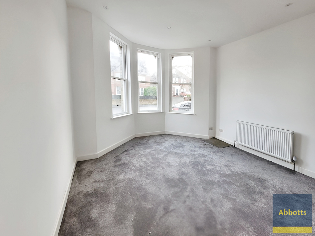 Property photo 2 of 3