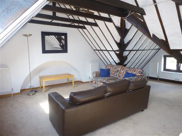 Property photo 3 of 11 Living Room