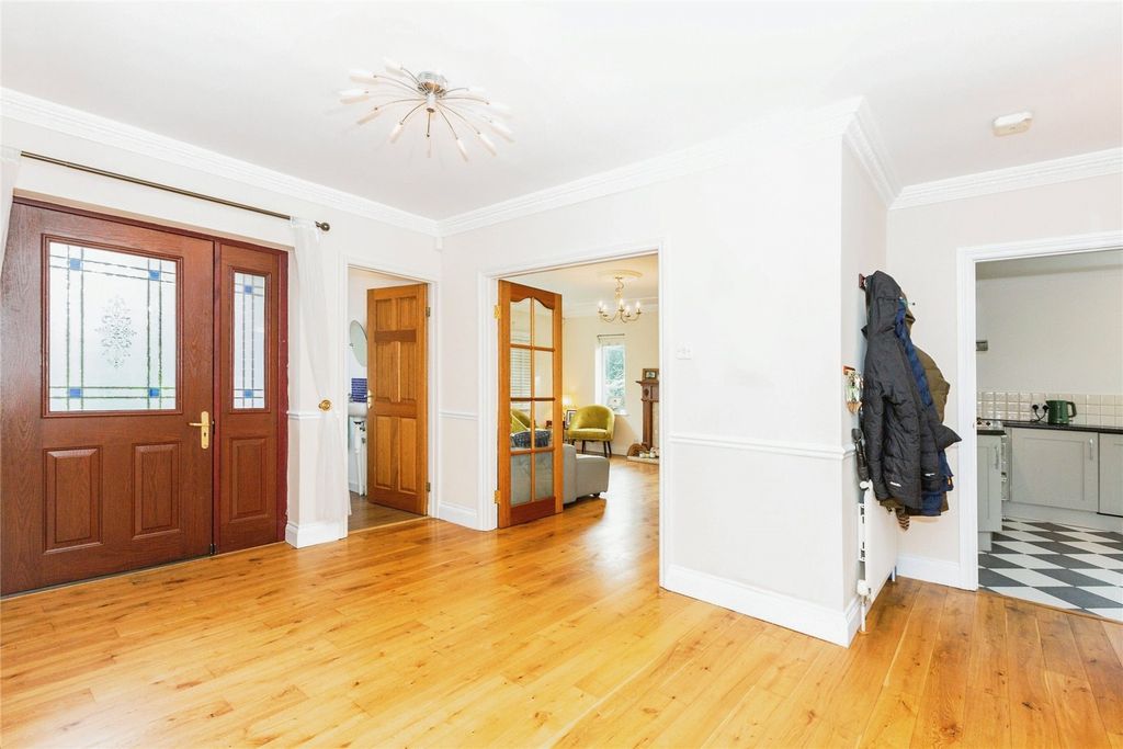 Property photo 3 of 20 Picture No. 17