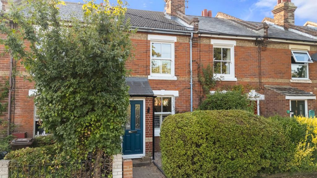 Property photo 1 of 18
