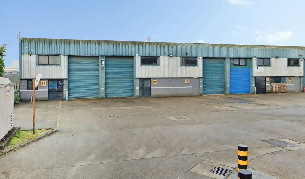 Property photo 1 of 10 61019284-F9B09217-Eb5A-4166-B206-827d0Fb0136c.Png