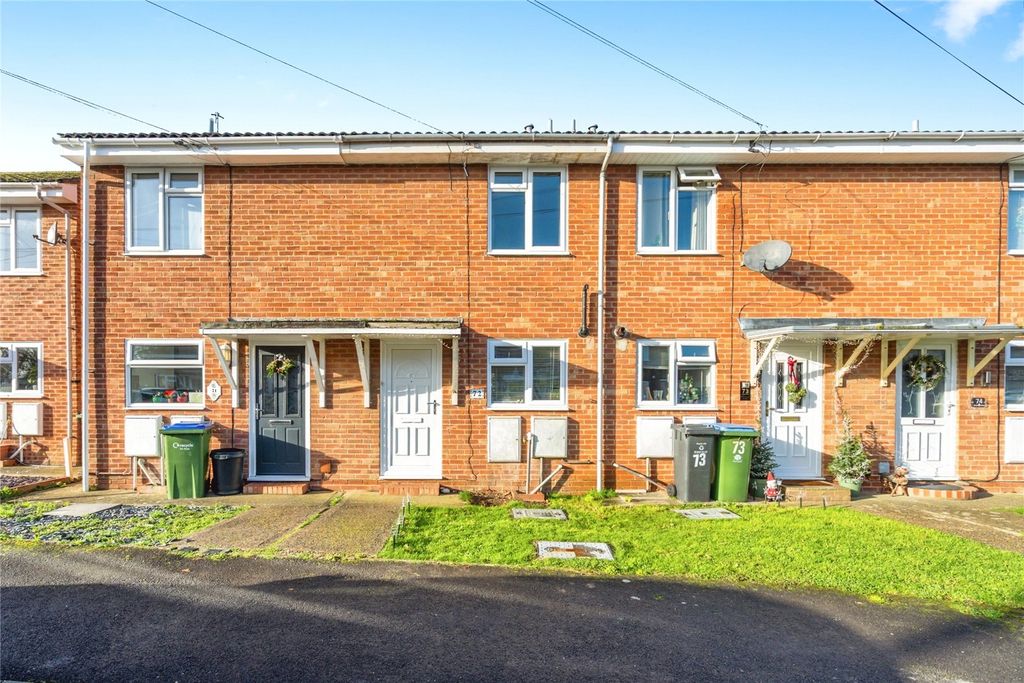 Property photo 1 of 16 Picture No. 12