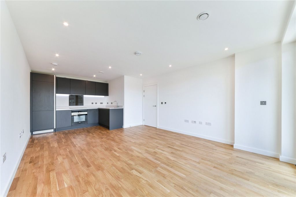 Property photo 2 of 10 Picture No. 05