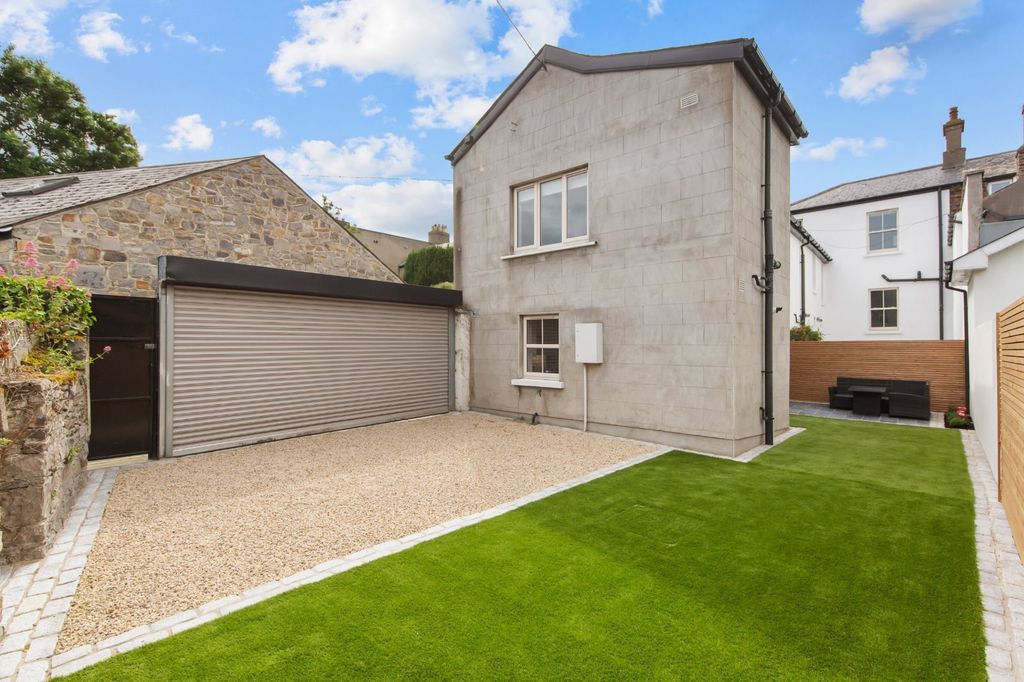Property photo 1 of 18 Picture No. 04