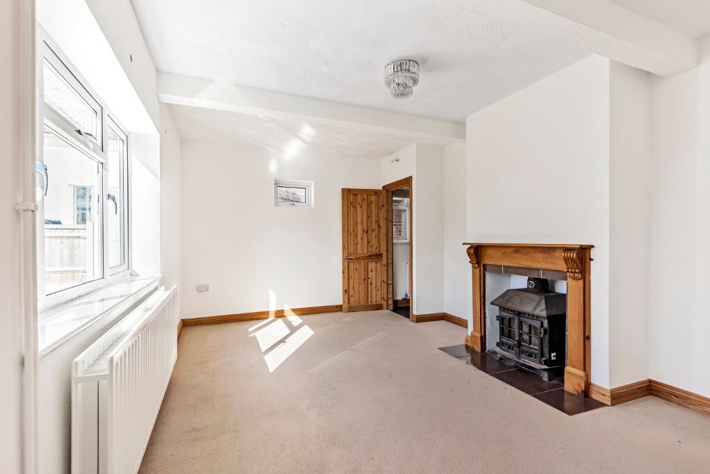 Property photo 3 of 23 Picture No. 16