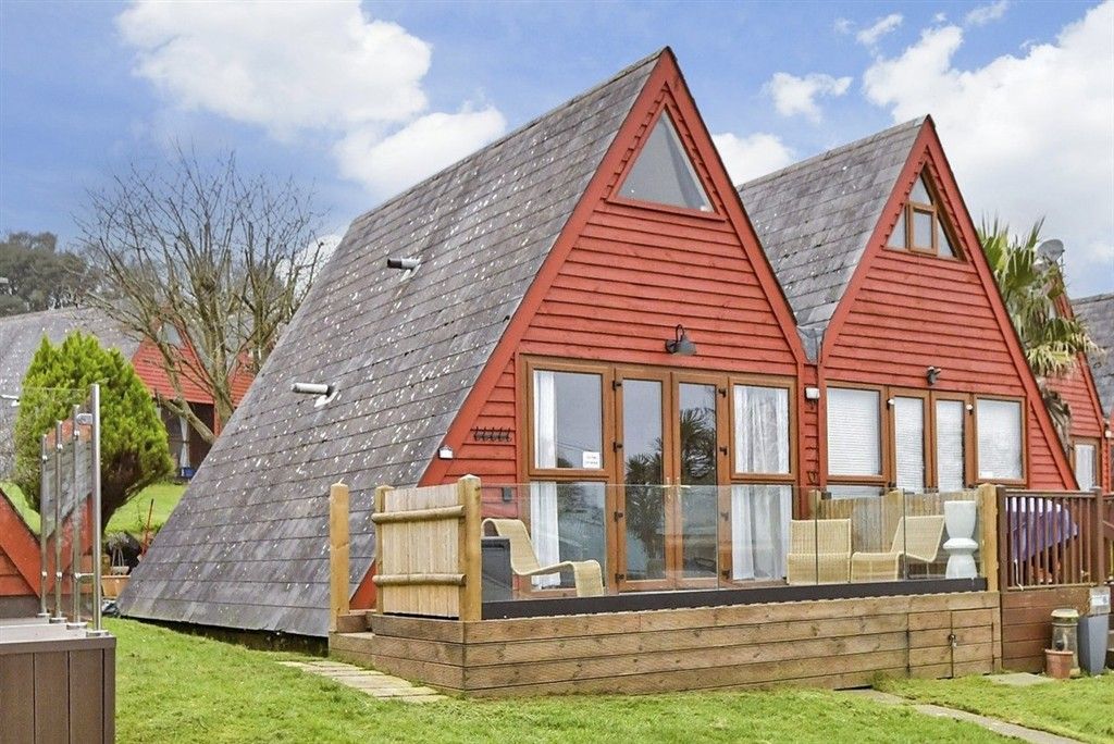 Property photo 2 of 14 Front External