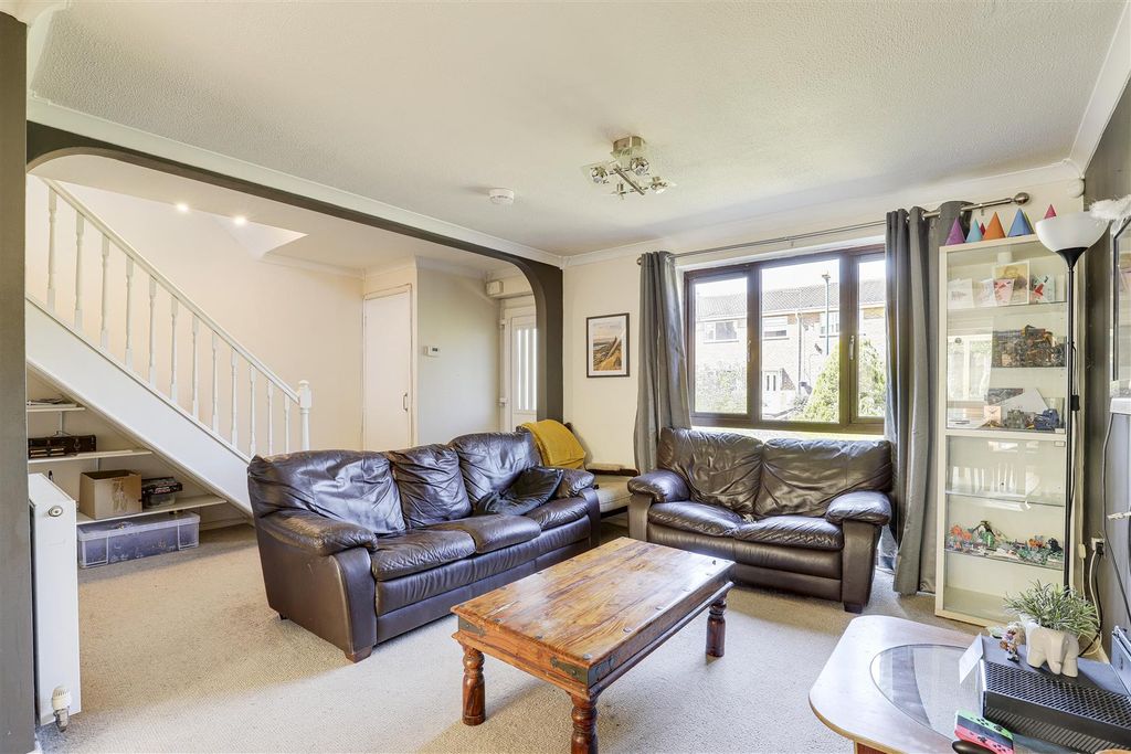 Property photo 2 of 16 05.Jpg