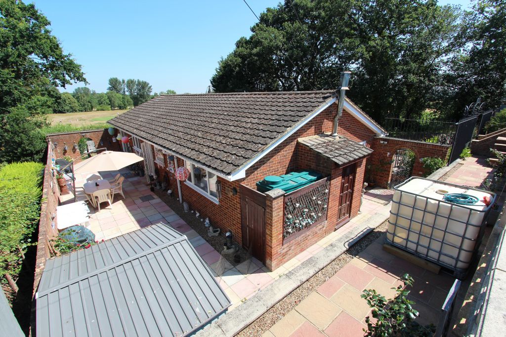 Property photo 3 of 41 Img_5990A