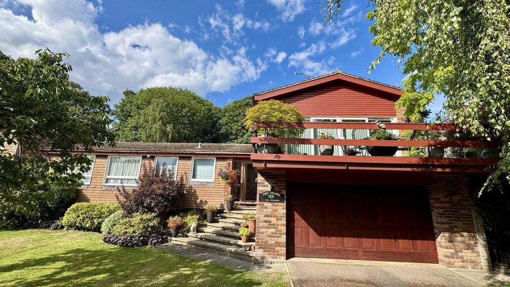 Property photo 1 of 30