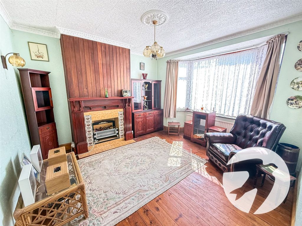 Property photo 2 of 16 Picture No. 10