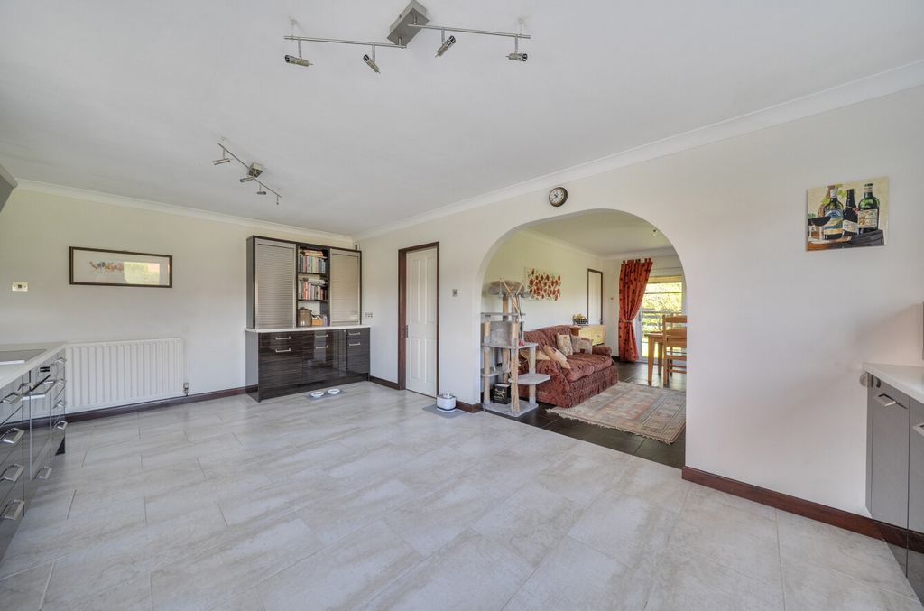 Property photo 3 of 28 1447422-17-69E916...