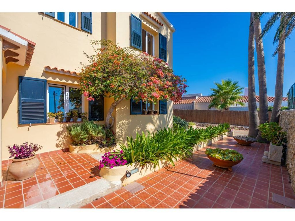 Property photo 1 of 30