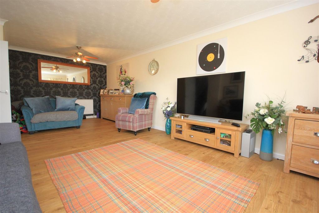 Property photo 3 of 22 Img_1607.Jpg