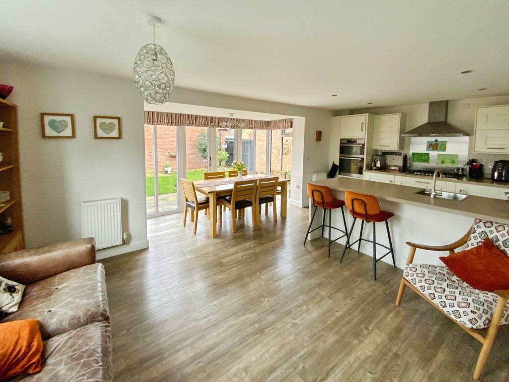 Property photo 2 of 20 Photo #2