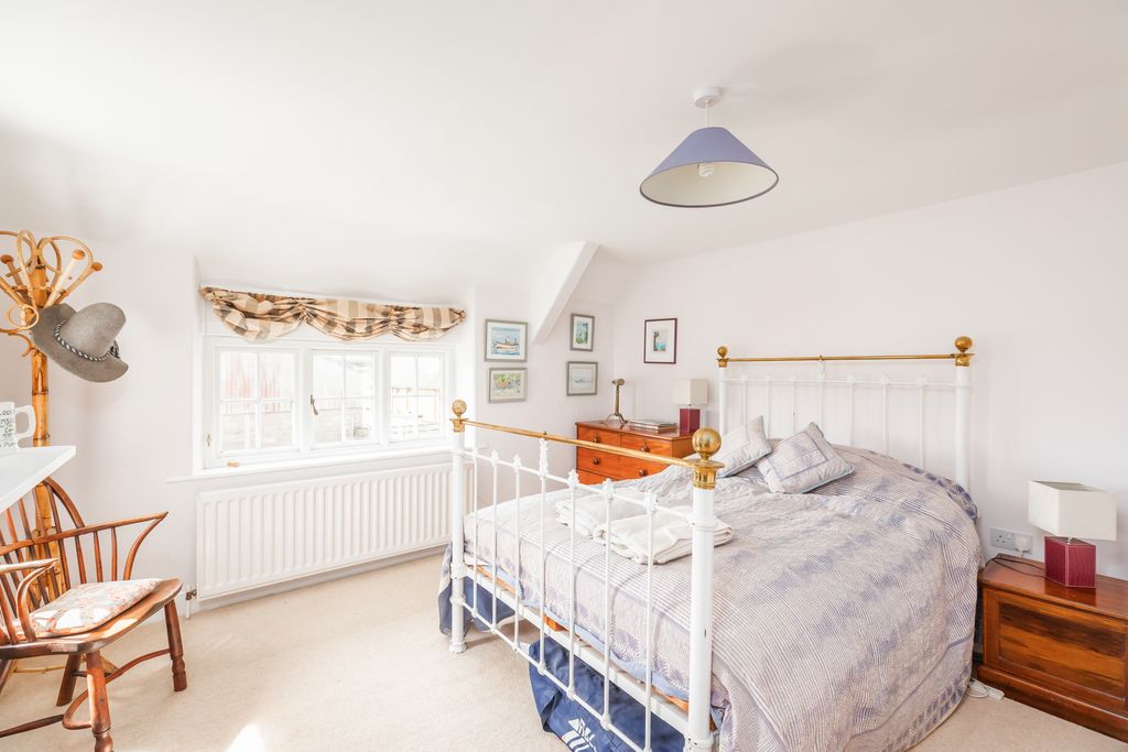 Additional image 21 of 4 bed country house to rentBarnhill Road, Ridge BH20